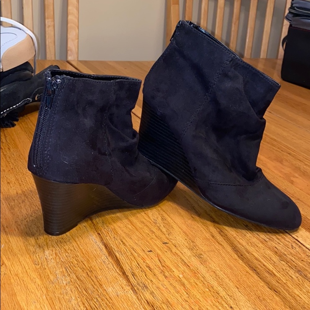 Express Wedges